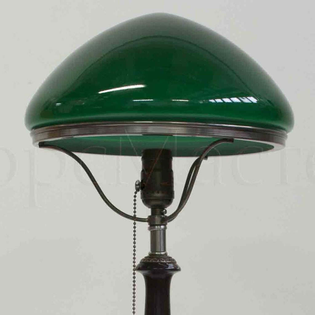Зеленый плафон для настольной лампы