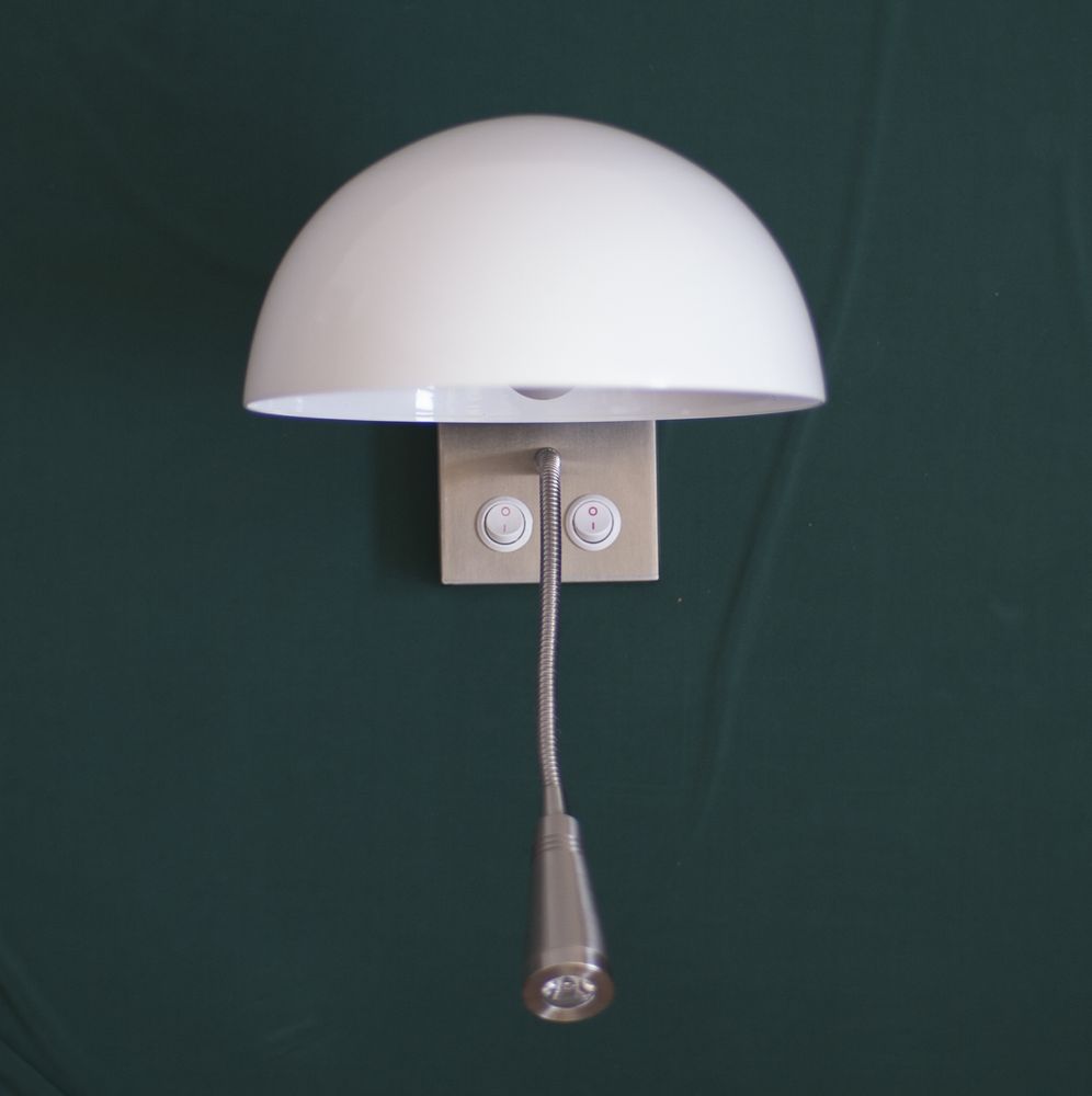 Настенный светильник с подсветкой для чтения БК212.012