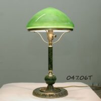 Кабинетная настольная лампа с зелёным плафоном – 047.06Т