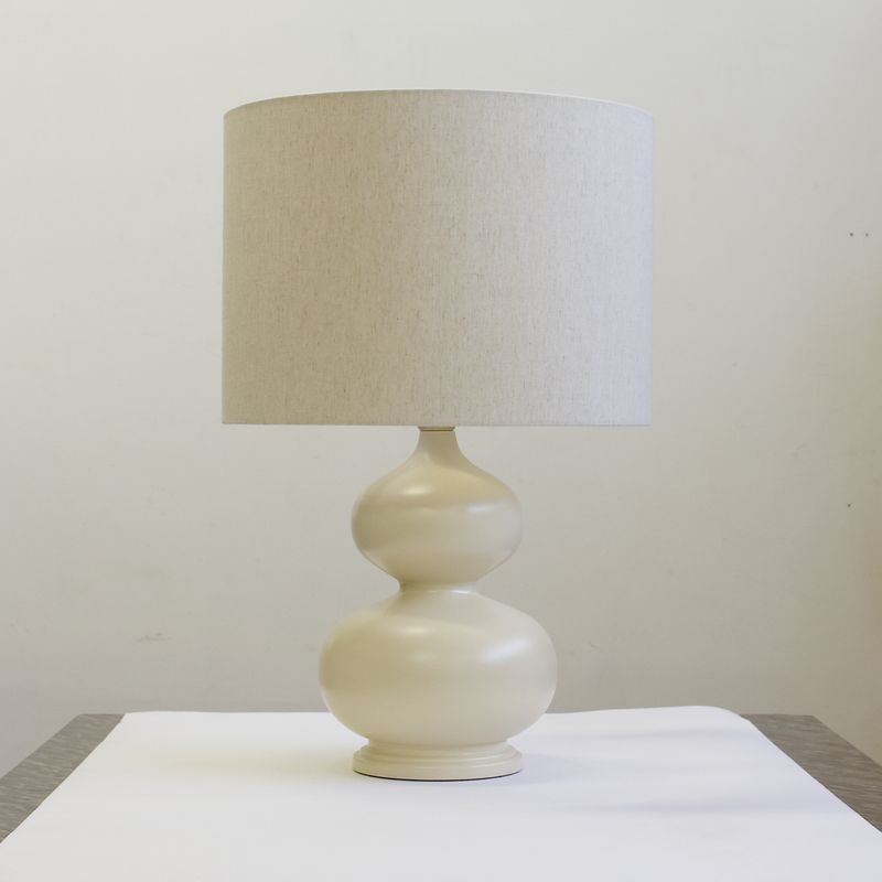 Деревянная настольная лампа дизайнерская 122.01Т крем